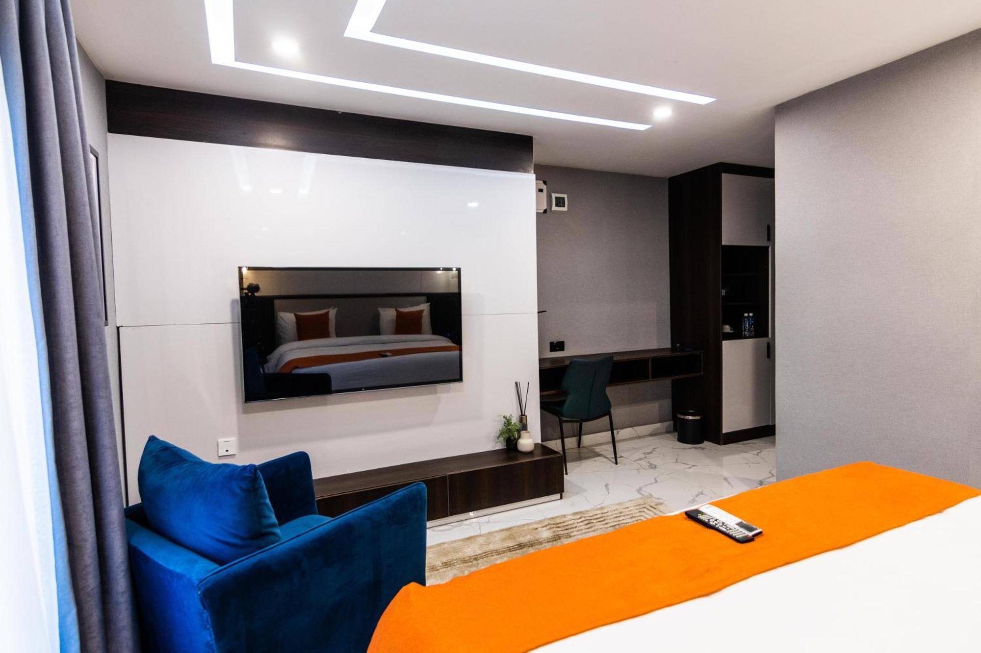 Bon Hotel Nest Garki II Abuja Esterno foto