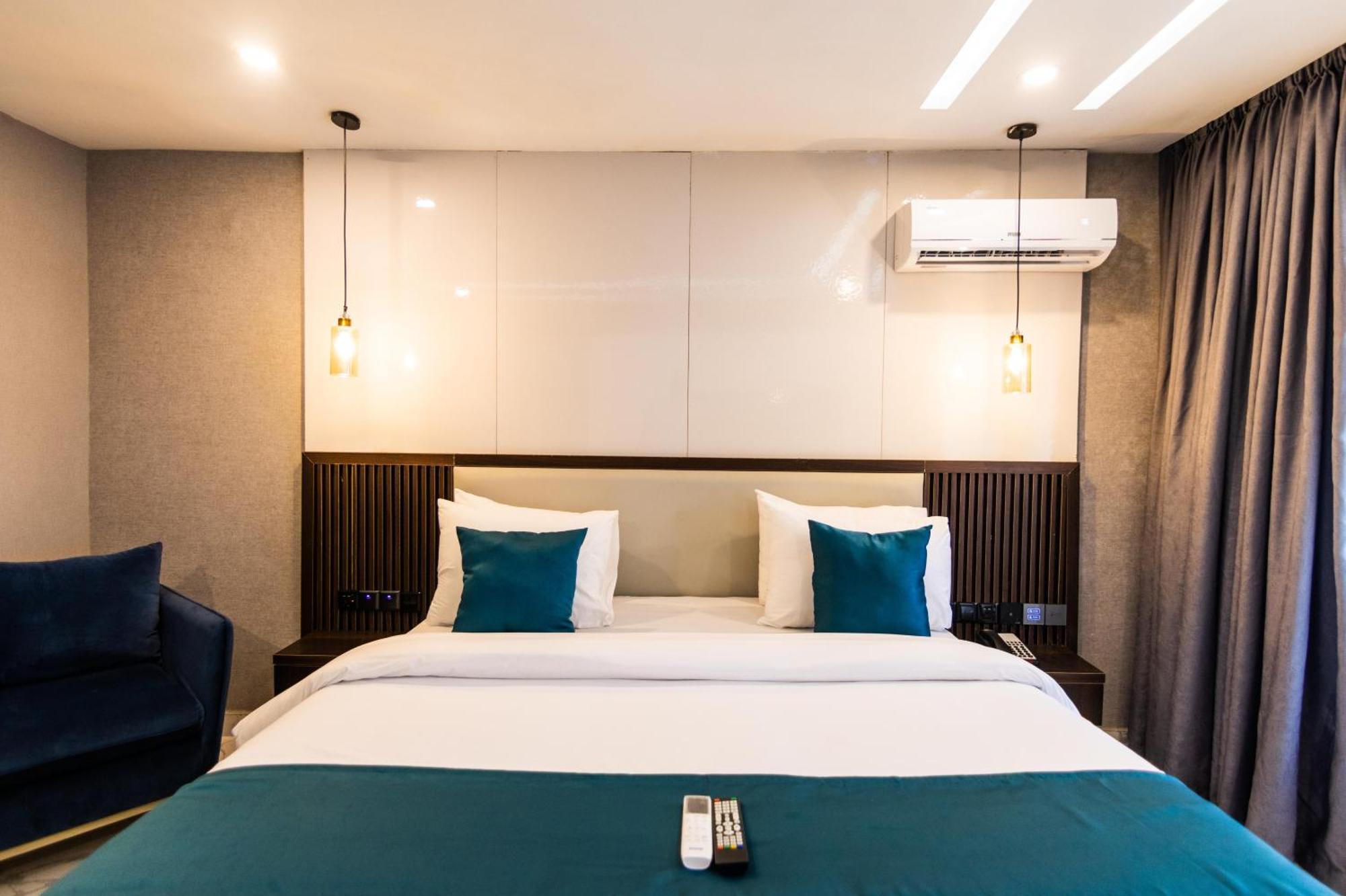 Bon Hotel Nest Garki II Abuja Esterno foto