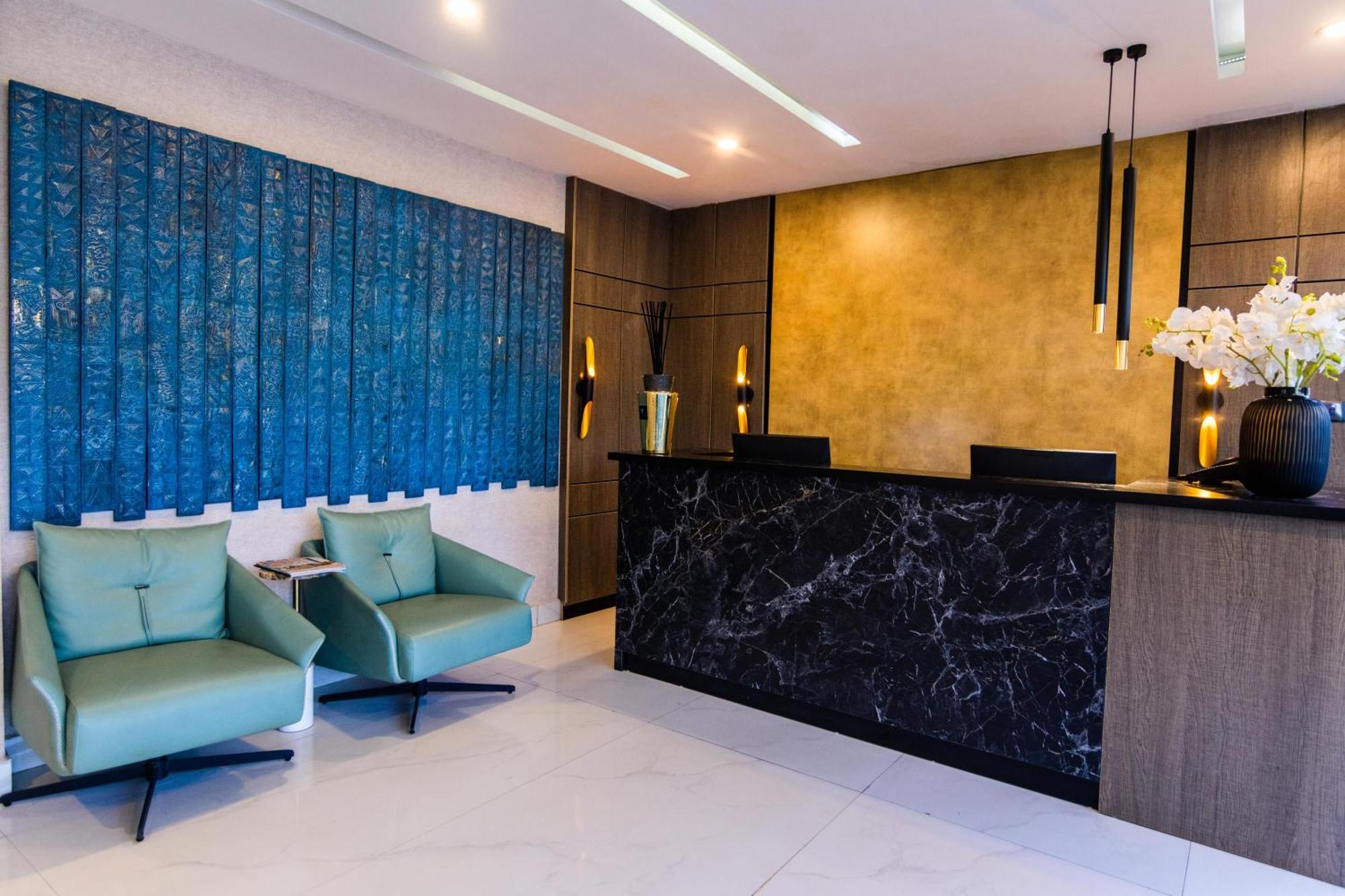 Bon Hotel Nest Garki II Abuja Esterno foto